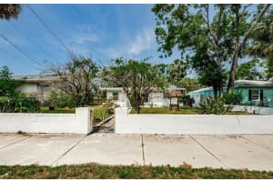 306 Banana St, TARPON SPRINGS