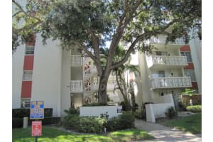 2630 Pearce Dr #208, CLEARWATER