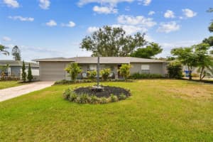 5245 18th St N, ST PETERSBURG