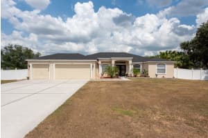1521 Avondale Ridge Dr, PLANT CITY