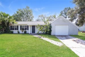 481 Ralwood Ln Ne, PALM BAY