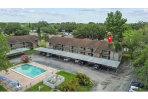 9821 113th St #201, SEMINOLE