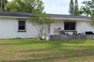 4928 Lake Ridge Ln, HOLIDAY