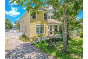 316 Lafayette Blvd, OLDSMAR