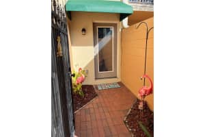 828 Padua Ln, CLEARWATER