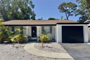 8020 24th Ave N, ST PETERSBURG