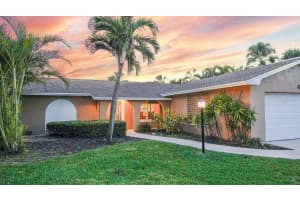 3606 Belle Vista Dr E, ST PETE BEACH