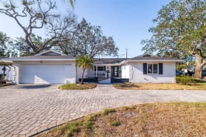 8296 33rd Ave N, ST PETERSBURG 8296 33rd Ave N, ST PETERSBURG