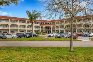 2434 Australia Way E #38, CLEARWATER