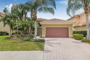18036 Java Isle Dr, TAMPA
