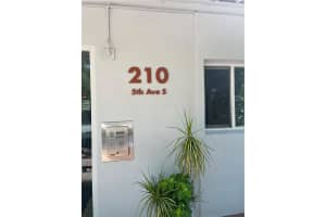 210 5th Ave S #209, ST PETERSBURG