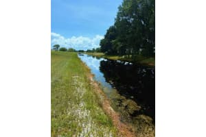 8800 Castile Rd, SEBRING