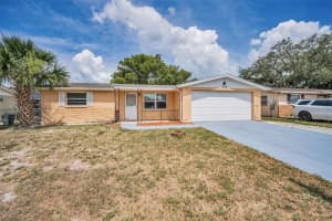 9100 Lunar Ln, PORT RICHEY