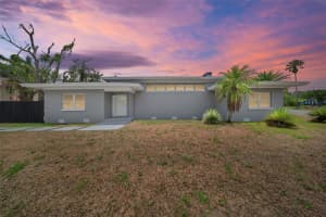 837 E Edgewood Dr, LAKELAND 837 E Edgewood Dr, LAKELAND