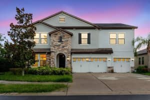 1389 Heritage Landings Dr, LAKELAND