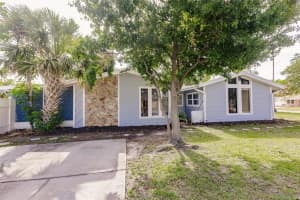 647 74th Ave N, ST PETERSBURG 647 74th Ave N, ST PETERSBURG