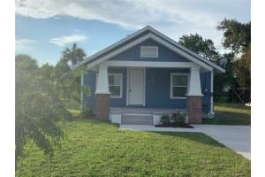 229 B St, LAKE WALES