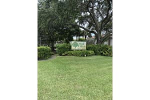 1055 6th Ave #a11, VERO BEACH