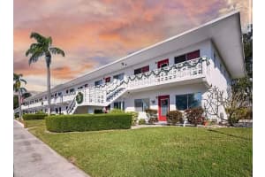 8425 112th St #203, SEMINOLE
