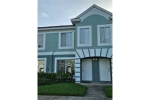 1907 Fluorshire Dr, BRANDON