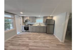 41 84th Ave, TREASURE ISLAND