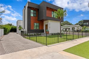 2701 N Poplar Ave, TAMPA