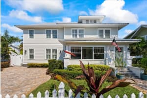 235 10th Ave Ne, ST PETERSBURG
