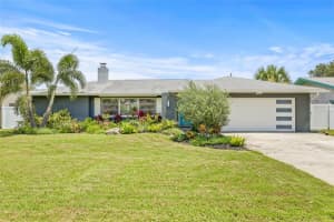 2581 61st Ave S, ST PETERSBURG