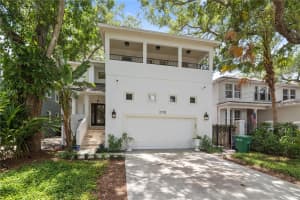 2709 W Bay Ave, TAMPA