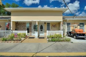 4711 Club Cir, LAKESHORE
