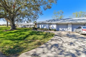 23325 Club Villas Dr #2, LAND O LAKES