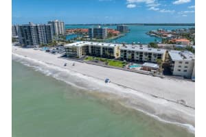 3500 Gulf Blvd #310, BELLEAIR BEACH
