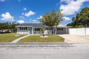 400 53rd St N, ST PETERSBURG