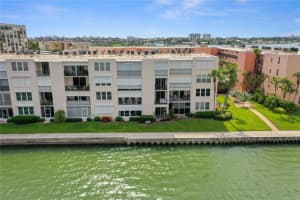 7645 Sun Island Dr S #207, SOUTH PASADENA