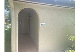 6262 142 Ave N #1001, CLEARWATER