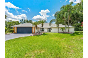 13710 Westshire Dr, TAMPA