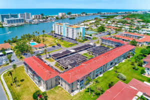 10215 Regal Dr #41, LARGO