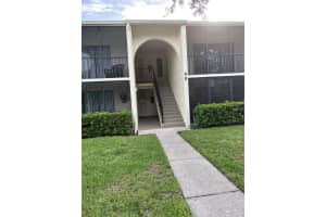 1400 Pine Glen Ln #bldg 212 D-2, TARPON SPRINGS