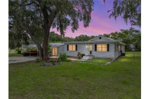 2240 Parker Rd, LAKELAND