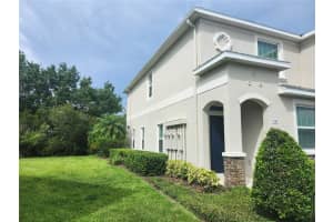 1866 Greenwood Valley Dr, PLANT CITY