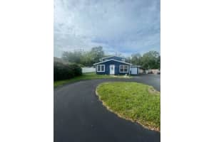 2478 Dryer Ave, LARGO