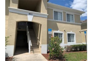 6017 Portsdale Pl #102, RIVERVIEW