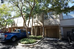 1060 Normandy Trace Rd #1060, TAMPA