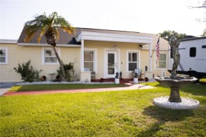 6320 Memorial Hwy, TAMPA