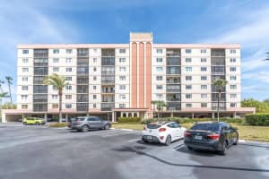 19029 Us Highway 19 N #9-404, CLEARWATER