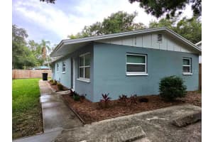 715 6th Ave Ne #b, LARGO 715 6th Ave Ne #b, LARGO