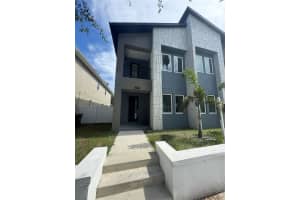 2138 W Beach St, TAMPA