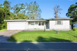 817 S Apopka Ave, INVERNESS