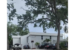 101 N Fernwood Ave, CLEARWATER