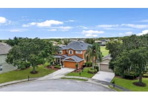 115 Essex Pl, DAVENPORT